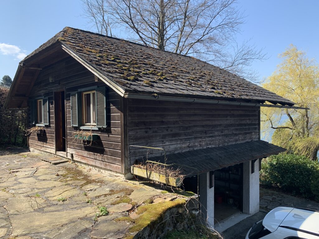 Old stand with bathing area - Weyregg/Attersee - Image 1