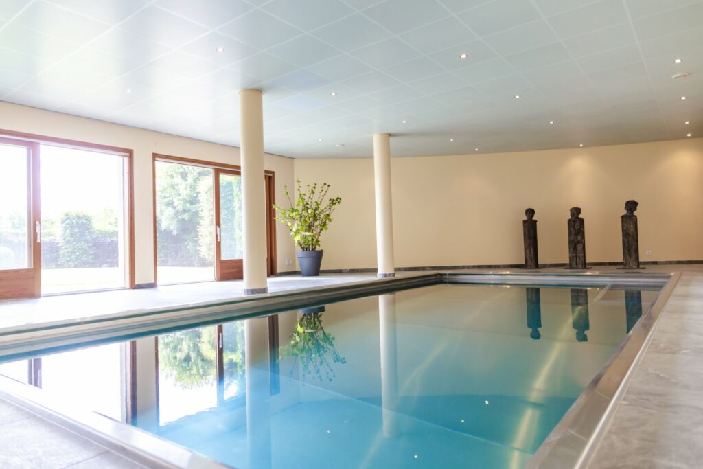 Wellness area with bath/sauna/fitness in the main building